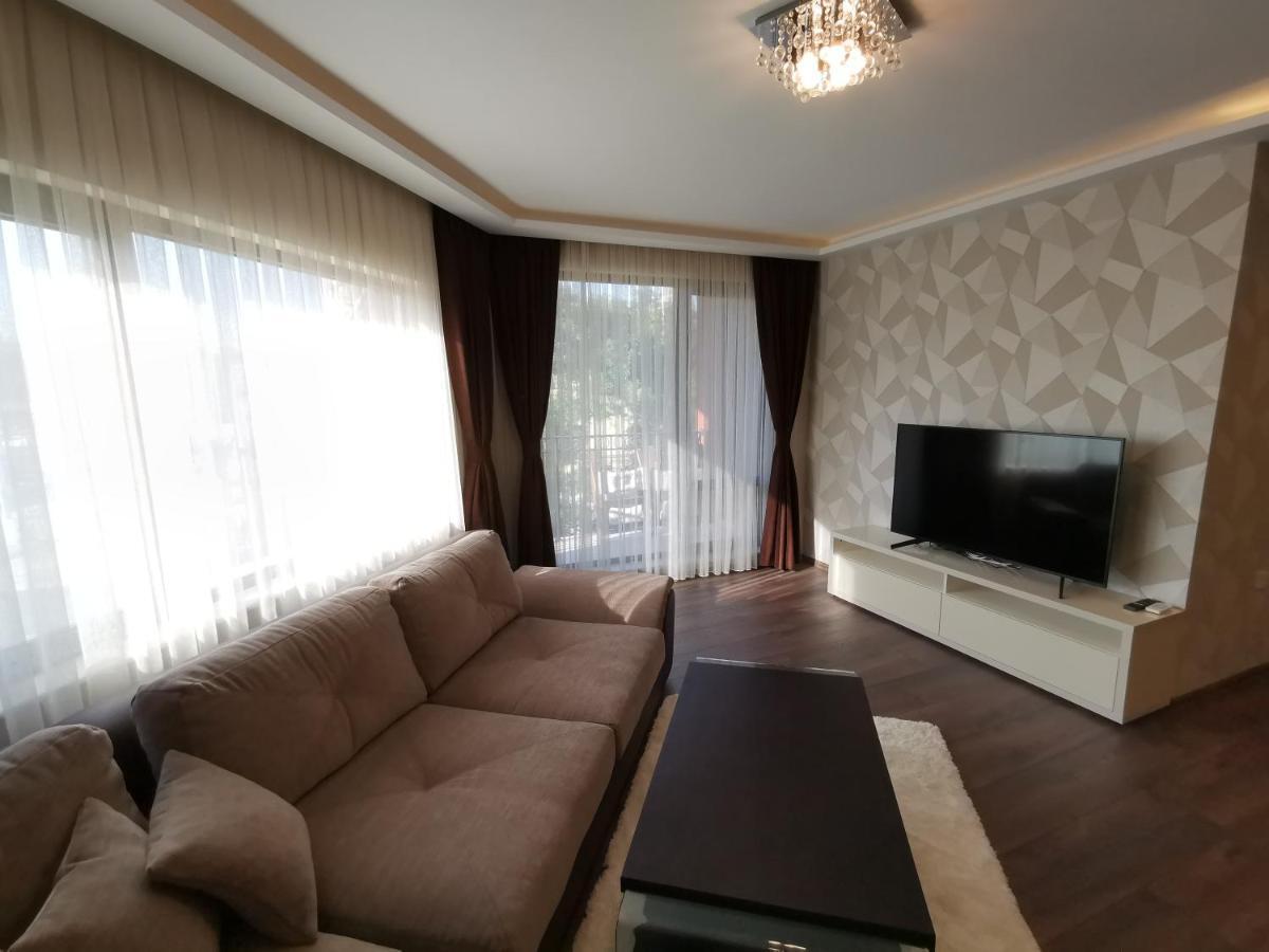 City Center Lux Apartment فارنا المظهر الخارجي الصورة